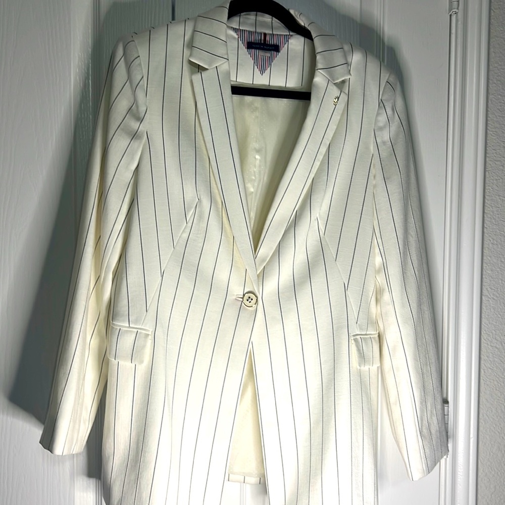 Tommy Hilfiger New without tags blazer size 12 cream with small black pinstripes